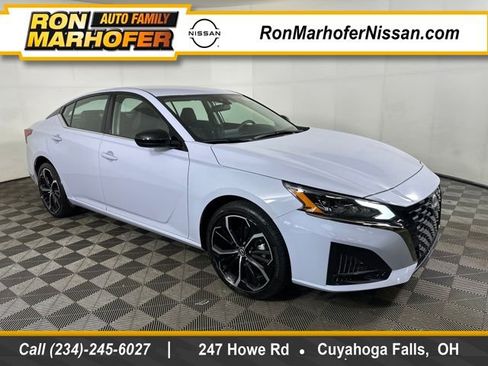 Certified 2025 Nissan Altima 2.5 SR image 1