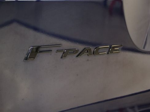 Used 2021 Jaguar F-PACE R-Dynamic S AWD/4WD image 10