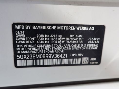 Certified 2024 BMW X7 xDrive40i w/ M Sport Package AWD/4WD image 51