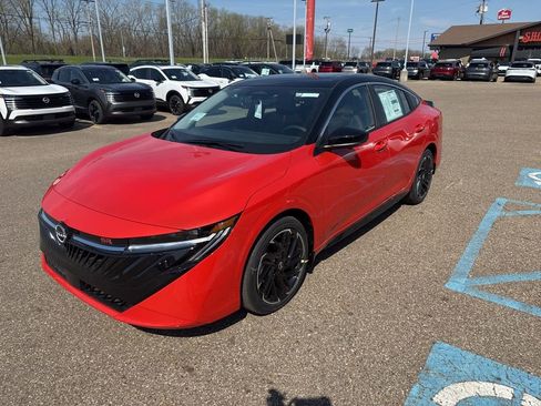 New 2026 Nissan Sentra SR image 3