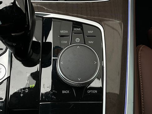 Used 2023 BMW X5 xDrive40i w/ Luxury Seating Package image 27