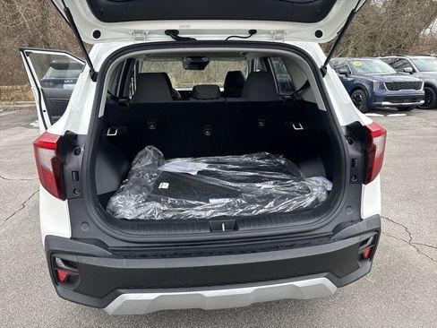 New 2026 Kia Seltos LX image 37