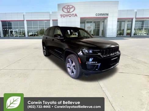 Used 2022 Jeep Grand Cherokee Limited 4xe image 24