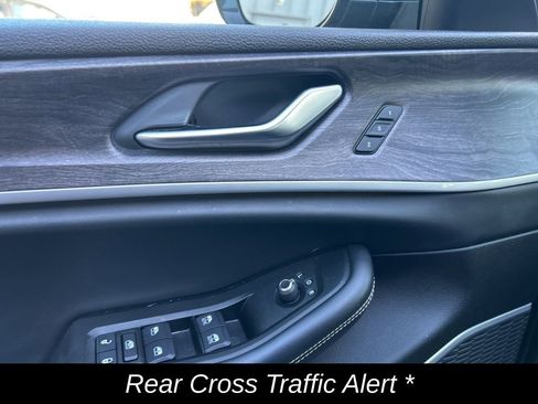 Used 2021 Jeep Grand Cherokee L Limited image 14