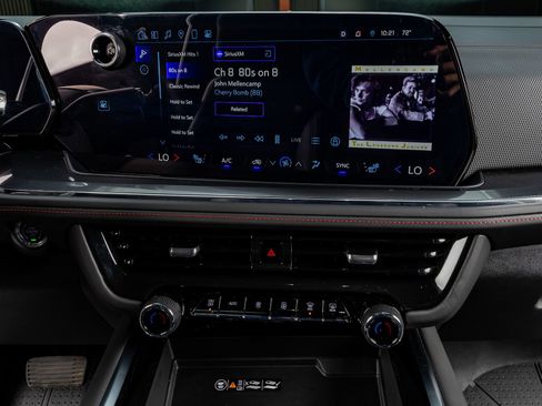 Used 2025 Chevrolet Tahoe RST image 23