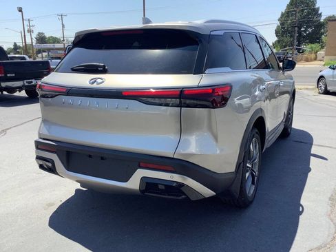 Used 2023 INFINITI QX60 Luxe w/ Cargo Package AWD/4WD image 12