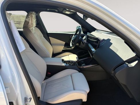 New 2026 BMW X3 xDrive30i w/ Convenience Package AWD/4WD image 15