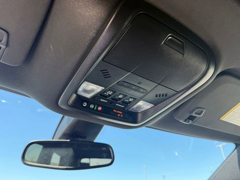 Used 2024 Buick Enclave Essence w/ Experience Buick Package image 22