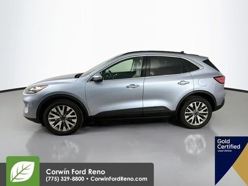 Used 2022 Ford Escape Titanium AWD/4WD image 4