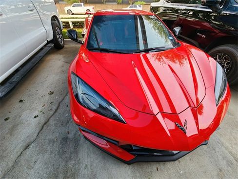 Used 2022 Chevrolet Corvette Stingray Premium Cpe w/ Z51 Performance Package RWD image 2