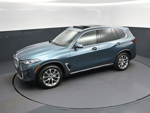 New 2026 BMW X5 sDrive40i w/ Climate Comfort Package RWD image 31