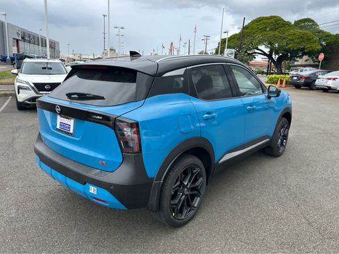 New 2026 Nissan Kicks SR FWD image 3