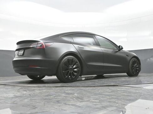 Used 2021 Tesla Model 3 Standard Range Plus image 26