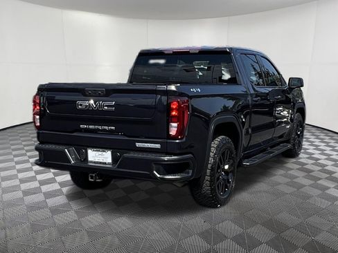 Used 2022 GMC Sierra 1500 Elevation w/ LPO, Elevation Black Package AWD/4WD image 6