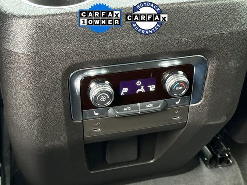 Used 2025 GMC Yukon Elevation image 20