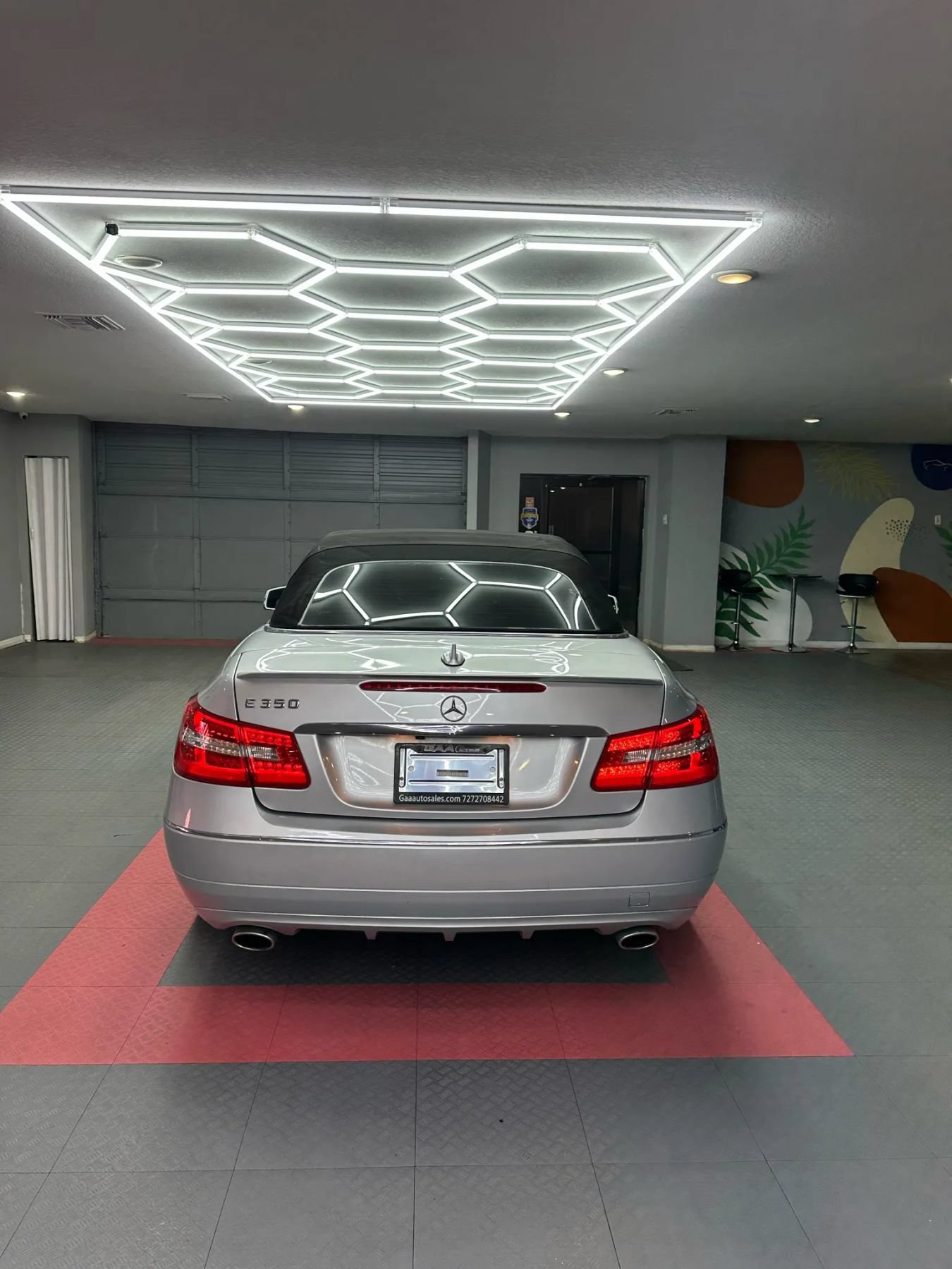 Used 2011 Mercedes-Benz E 350 Cabriolet image 14