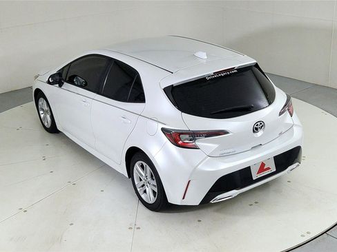 Used 2022 Toyota Corolla SE image 38