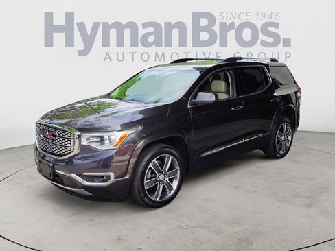 Used 2017 GMC Acadia Denali w/ Technology Package AWD/4WD image 7