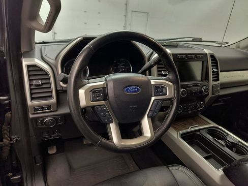 Used 2019 Ford F350 Lariat w/ Lariat Ultimate Package image 4