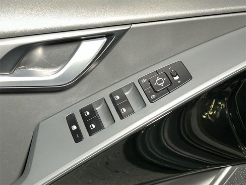 Certified 2023 Kia Niro Wind w/ Wind Preserve Package image 20