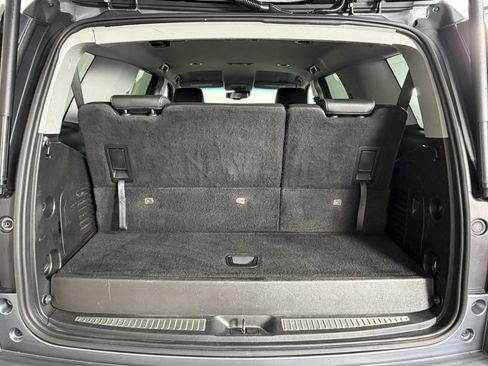 Used 2019 Chevrolet Tahoe LT AWD/4WD image 16