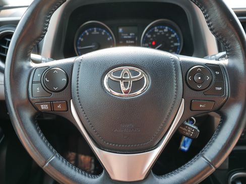Used 2017 Toyota RAV4 XLE w/ Premium Special Value Package AWD/4WD image 25
