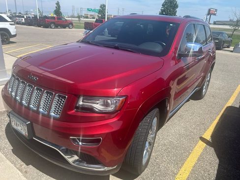 Used 2014 Jeep Grand Cherokee Summit AWD/4WD image 3