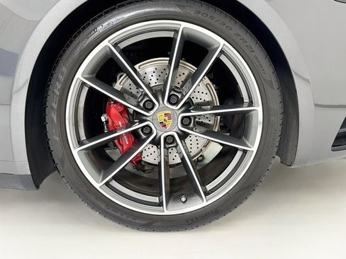 Certified 2023 Porsche 911 Carrera RWD image 31