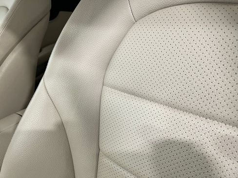 Used 2016 Mercedes-Benz GLC 300 4MATIC w/ Premium Package image 14