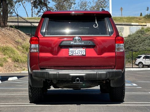 Used 2011 Toyota 4Runner Trail image 4