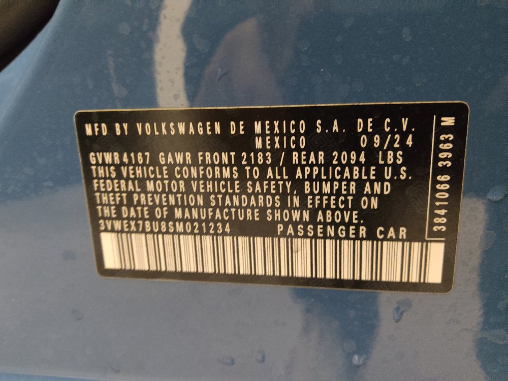 Used 2025 Volkswagen Jetta SE FWD image 33