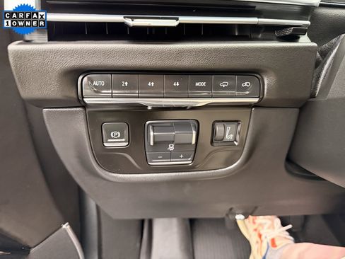 Used 2025 Cadillac Escalade Sport w/ Touring Package image 26