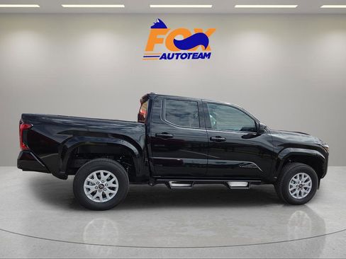 New 2026 Toyota Tacoma SR5 AWD/4WD image 5