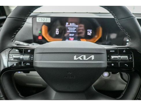 New 2026 Kia Sorento EX image 19