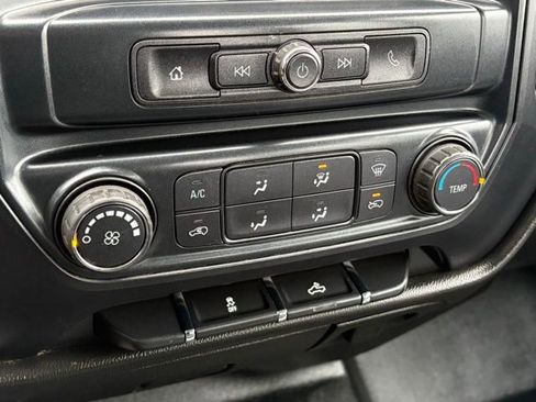 Used 2019 Chevrolet Silverado 2500 W/T image 17