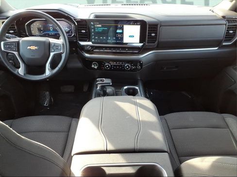 Used 2023 Chevrolet Silverado 1500 LT image 12