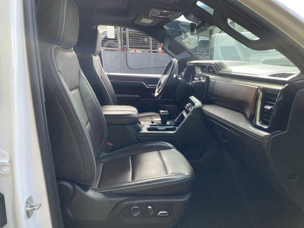 Used 2024 GMC Sierra 1500 Denali AWD/4WD image 18