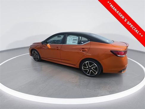 New 2025 Nissan Sentra SR w/ SR Premium Package image 6