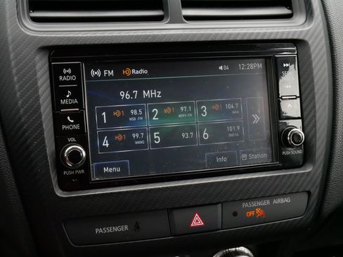 Used 2025 Mitsubishi Outlander Sport ES AWD/4WD image 22