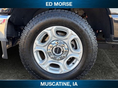 Used 2025 Ford F250 XLT image 9