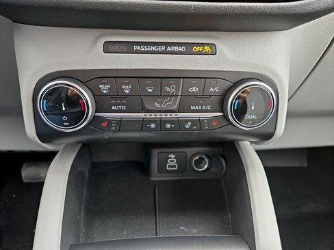 Certified 2024 Ford Escape Active AWD/4WD image 20