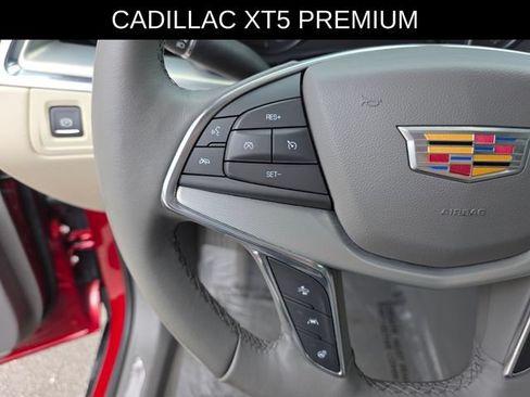 Used 2021 Cadillac XT5 Premium Luxury FWD image 28