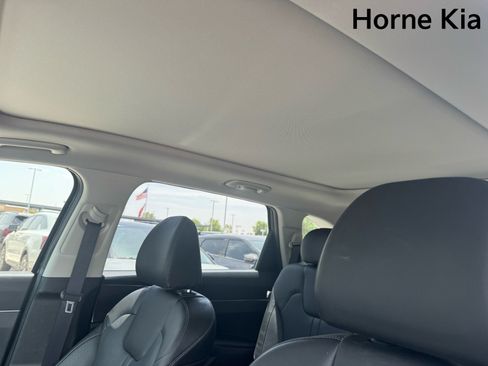 Certified 2024 Kia Sorento S w/ Panoramic Sunroof Package FWD image 26