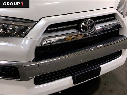 Used 2022 Toyota 4Runner Limited image 29
