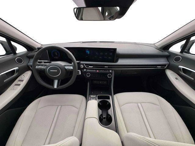 Certified 2026 Hyundai Sonata SEL FWD image 13