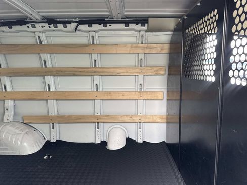 Used 2024 GMC Savana 2500 w/ Driver Convenience Package image 16