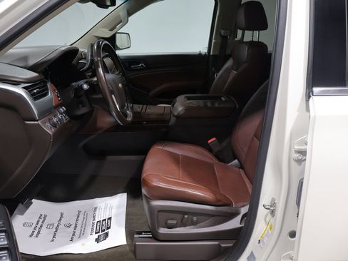 Used 2015 Chevrolet Tahoe LTZ AWD/4WD image 11