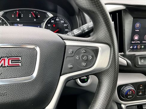 Used 2023 GMC Terrain SLE w/ Driver Convenience Package AWD/4WD image 23