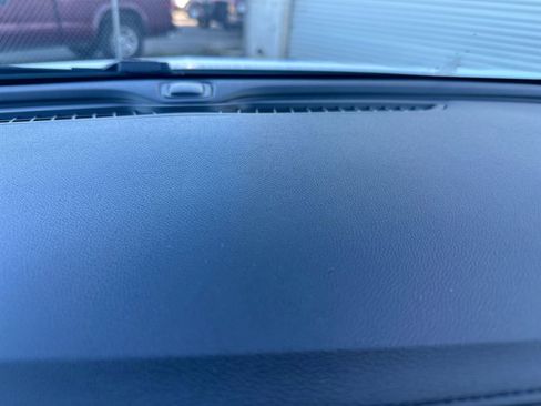 Used 2025 Buick Encore GX Preferred image 18