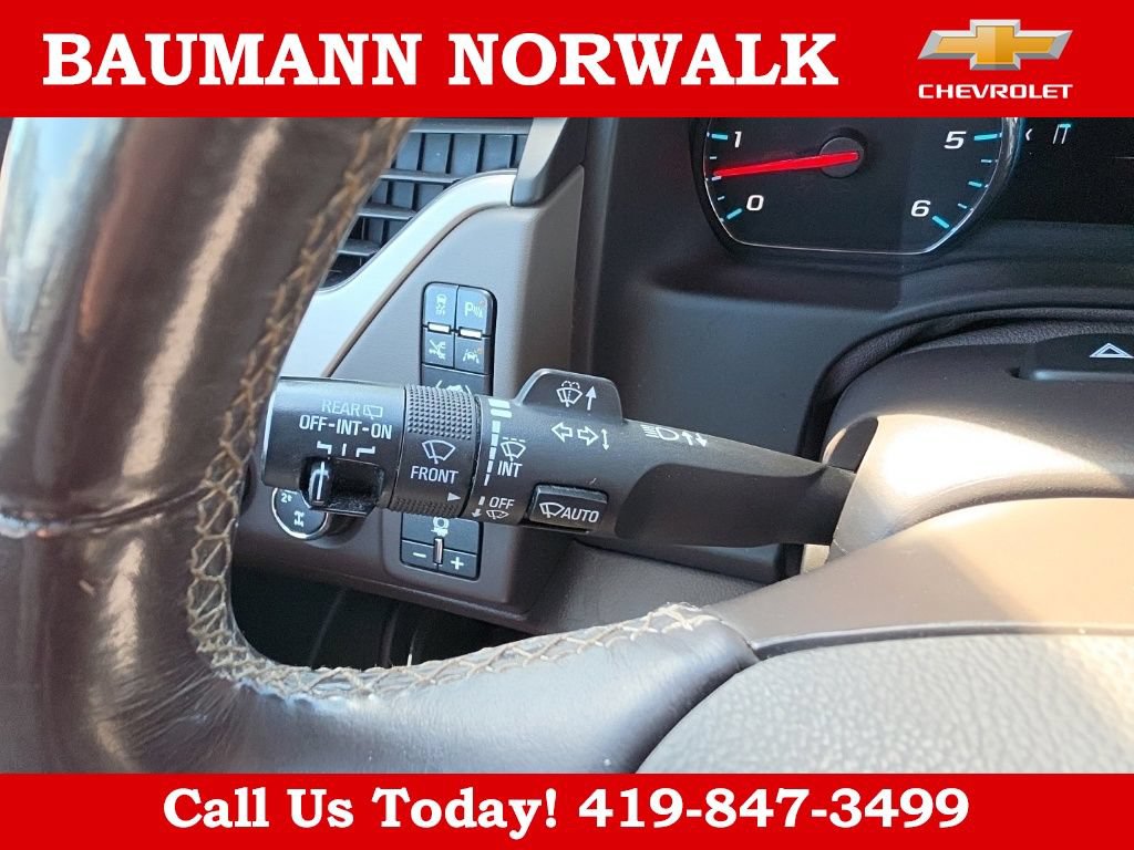 Used 2017 GMC Yukon XL Denali w/ Open Road Package AWD/4WD image 41